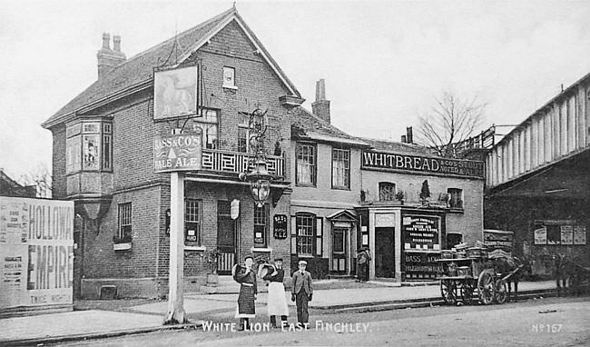 White Lion, High road, East Finchley - circa 1910