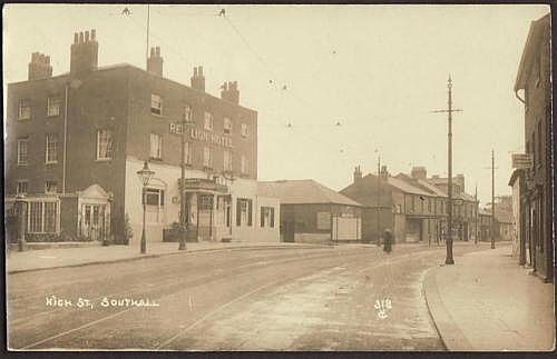 Red Lion, High Street, Southall