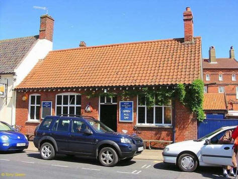 White Hart, 224 High Street, Aldeburgh