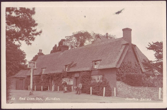 Red Lion, Hundon