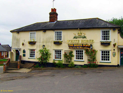 White Horse, Sturmer Road, Kedington