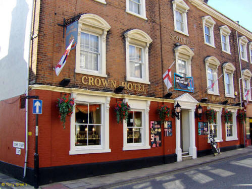 Crown, 150 High Street, Lowestoft