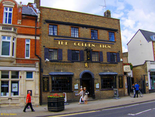 Golden Lion, Newmarket