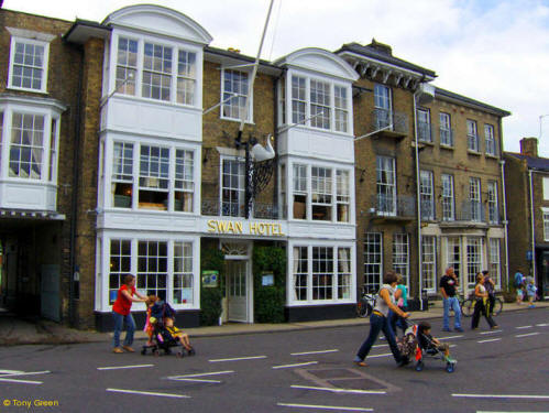 Swan, High Street, Southwold