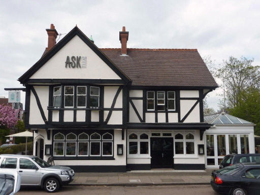 Kings Arms, 85 Kew Green - in April 2010