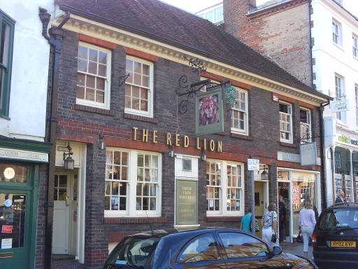 Red Lion Inn, 45 High Street, Arundel - in September 2009