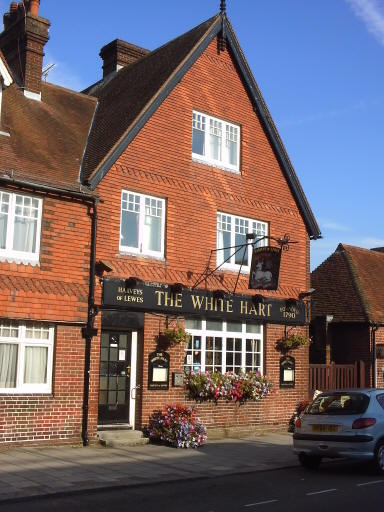 White Hart, 12 Queen Street, Arundel - in September 2009