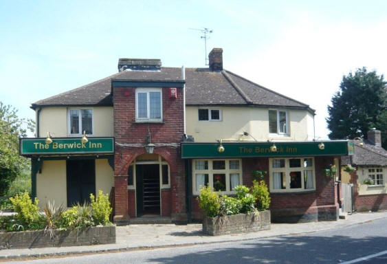 Fullers Arms, Berwick Station, Berwick - in May 2009