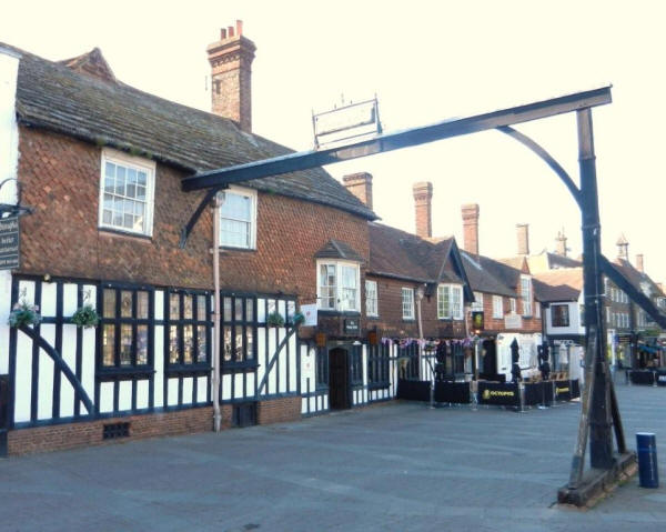 George Hotel, High Street, Crawley - in April 2011