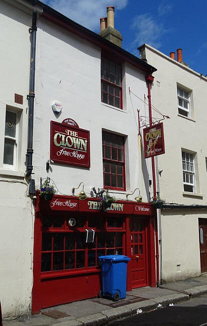 Clown, 9 Russell Street, Hastings - in July 2016