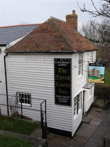 Ypres Castle Inn, Gun Garden, Rye, East Sussex - in January 2008