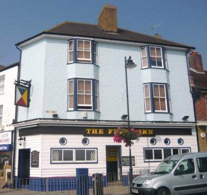 Ferry Arms/Inn, 17 East Street, Shoreham - in September 2009