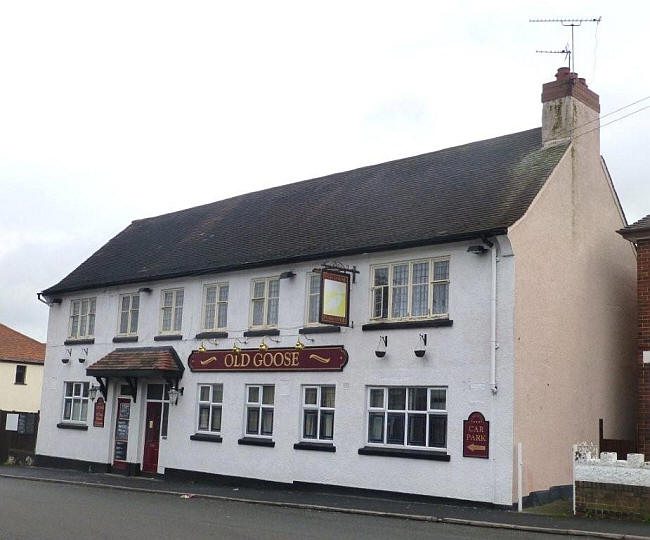 Old Goose Inn, Orchard Street, Bedworth - in October 2013