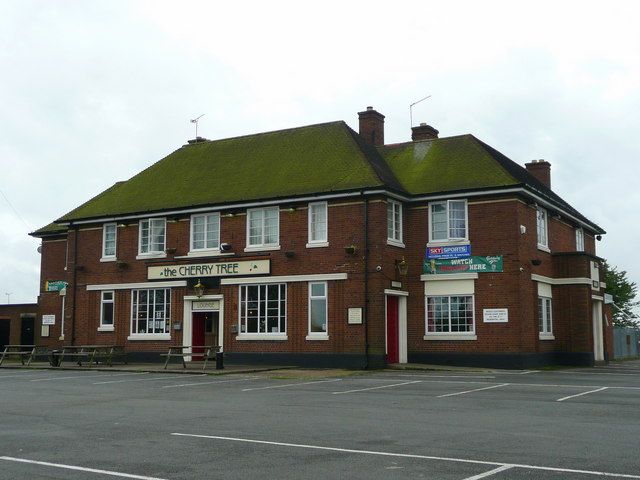 Cherry Tree, Haunchwood Road, Stockingford. Now a retail outlet and car wash.