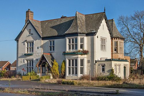 Weddington Hotel, Nuneaton shortly after its final days as a pub