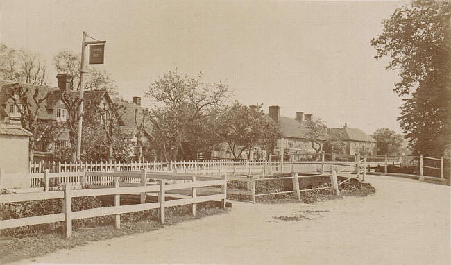 Crown, Cholderton, Wiltshire