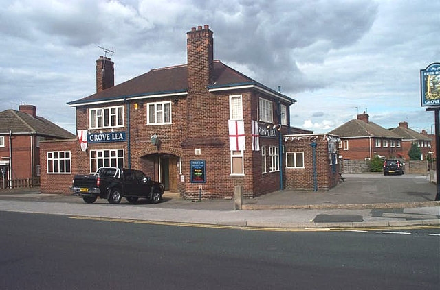 The Grove Lea Hotel, Churchbalk Lane, Pontefract, junction with Monument Lane. 30 August 2006