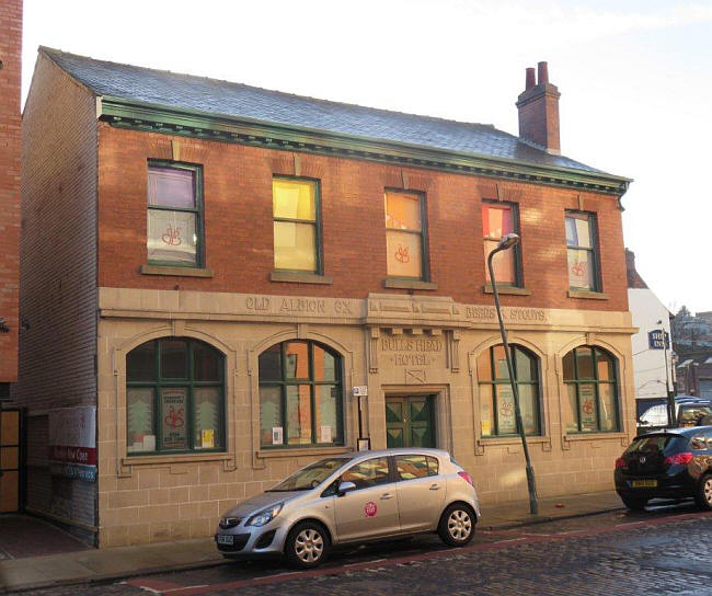 Bulls Head, 18 Dun Street, Sheffield - in December 2014