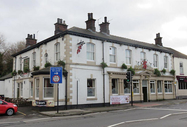 Red Lion, 653 London Road, Sheffield - in December 2014