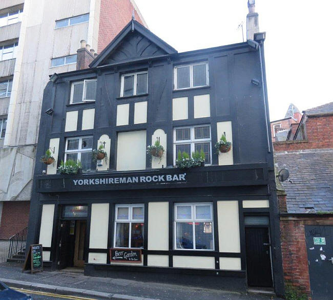 Yorkshiremans Arms, 31 Burgess Street, Sheffield - in December 2014